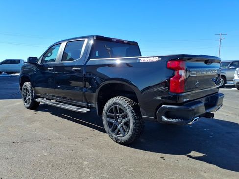 New 2026 Chevrolet Silverado 1500 Custom Trail Boss w/ LPO, Dark Essentials Package AWD/4WD image 3