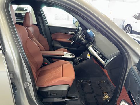 New 2026 BMW X1 xDrive28i w/ Technology Package image 9