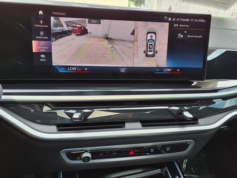 Used 2023 BMW X7 xDrive40i w/ Executive Package AWD/4WD image 25
