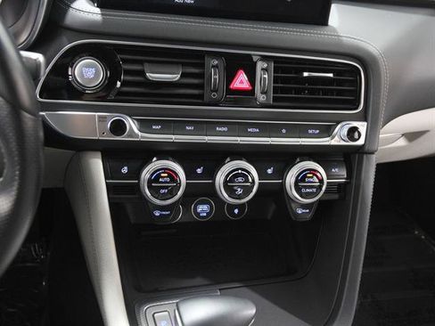 Certified 2022 Genesis G70 2.0T w/ Prestige Package image 14