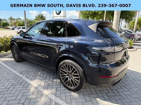 Used 2022 Porsche Cayenne S Platinum image 14