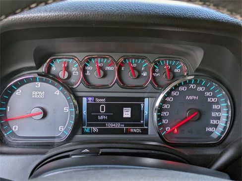 Used 2020 Chevrolet Tahoe LT image 13