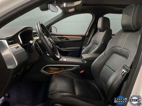 Used 2024 Jaguar F-PACE R-Dynamic S image 21