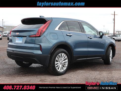 Used 2024 Cadillac XT4 Luxury AWD/4WD image 4