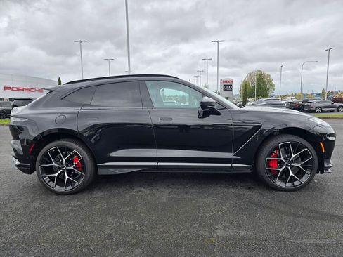 Used 2024 Aston Martin DBX 707 AWD/4WD image 6