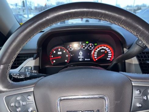 Used 2016 GMC Yukon Denali w/ Open Road Package image 42