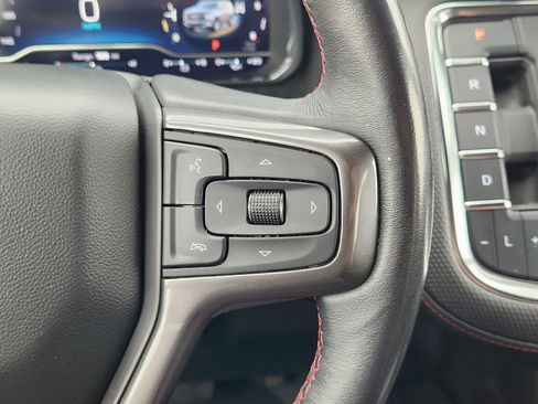 Used 2023 Chevrolet Suburban RST image 33