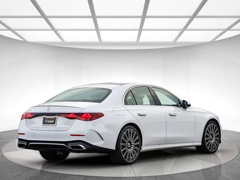New 2026 Mercedes-Benz E 350 Sedan image 4