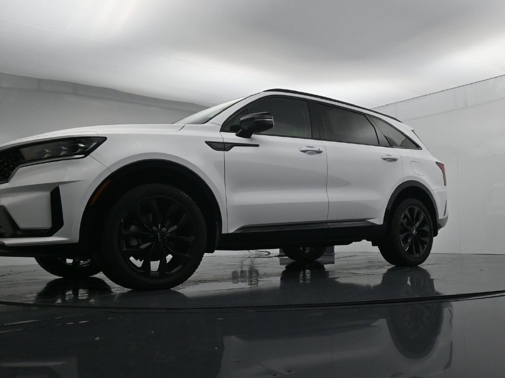 Used 2022 Kia Sorento SX AWD/4WD image 34