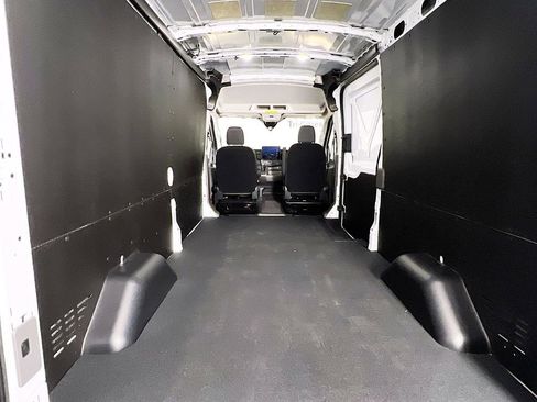 New 2026 Ford Transit 250 148 Medium Roof w/ Load Area Protection Package image 14