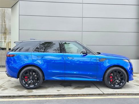 New 2025 Land Rover Range Rover Sport Autobiography image 7