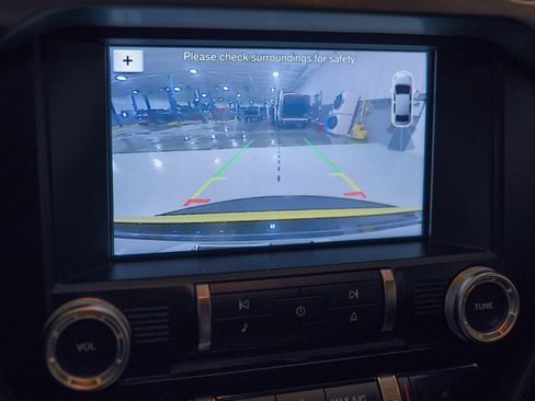 Used 2018 Ford Mustang GT Premium image 18