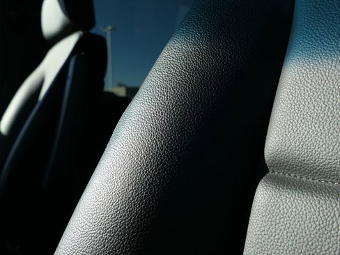 Used 2023 Mercedes-Benz Sprinter 2500 image 12