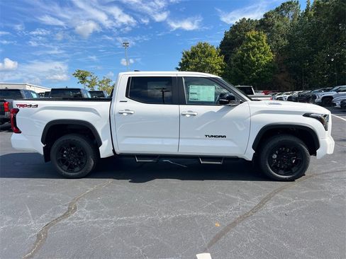 Used 2026 Toyota Tundra Limited image 2