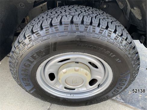 Used 2016 Ford F250 XL w/ Power Equipment Group image 19