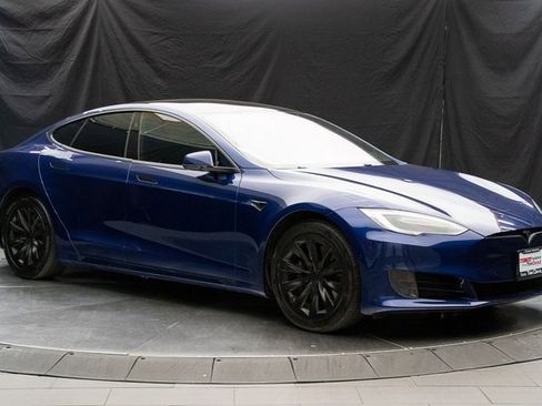 Used 2017 Tesla Model S 75 image 2