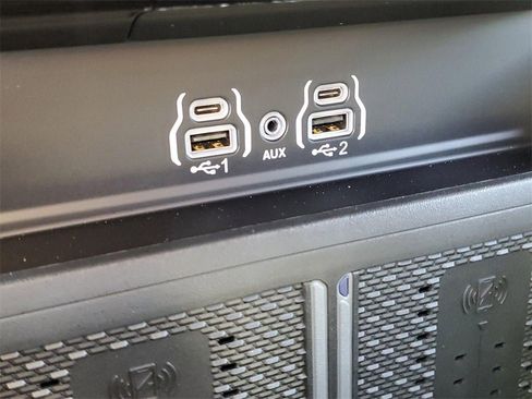 New 2025 RAM 2500 Laramie image 31