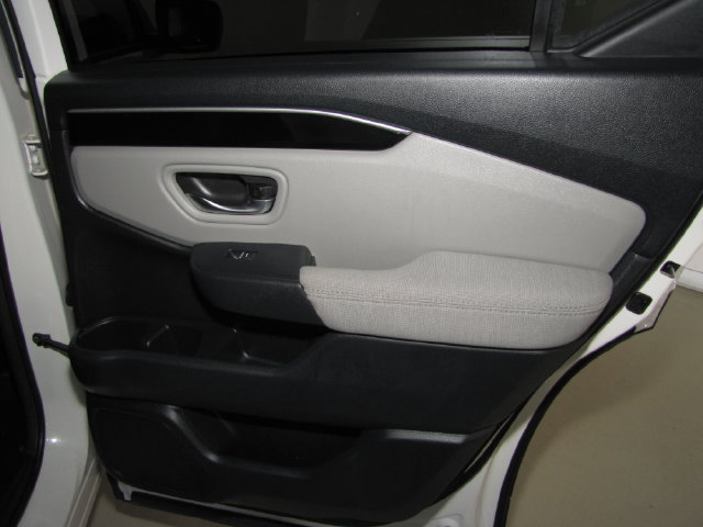 Certified 2024 Honda Pilot LX image 40