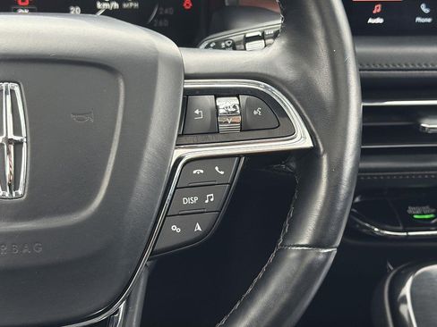 Used 2023 Lincoln Nautilus Reserve AWD/4WD image 10