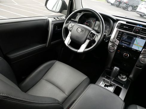 Certified 2023 Toyota 4Runner SR5 Premium w/ Moonroof Package AWD/4WD image 9