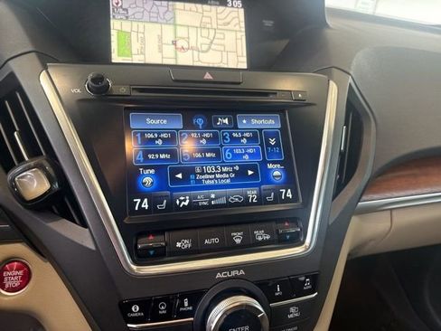 Used 2017 Acura MDX SH-AWD w/ Advance Package image 4