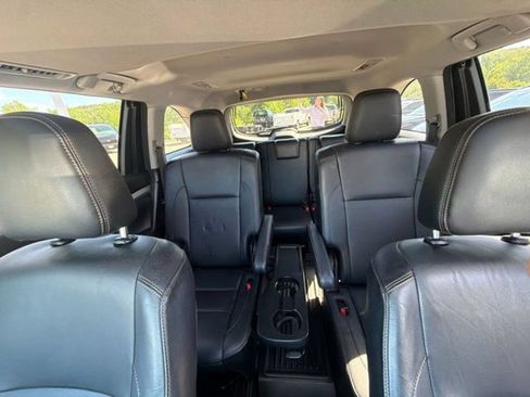 Used 2017 Toyota Highlander XLE AWD/4WD image 20