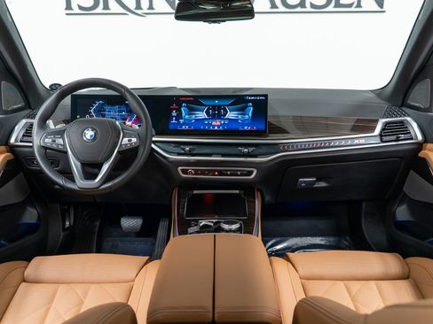 Used 2026 BMW X5 xDrive40i w/ Premium Package image 15