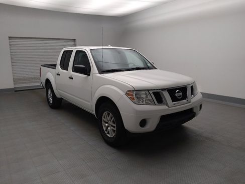 Used 2018 Nissan Frontier SV image 13