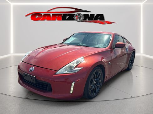 Used 2016 Nissan 370Z Coupe RWD image 12