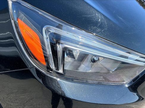 Used 2018 Buick Encore Sport Touring AWD/4WD image 27