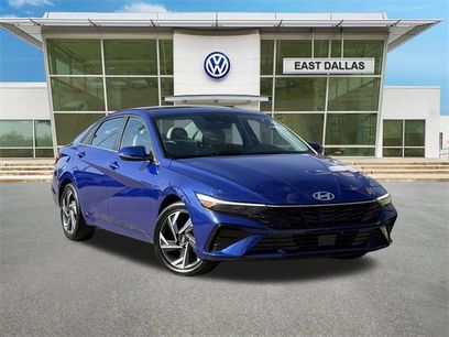 Used 2025 Hyundai Elantra Limited