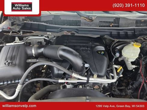 Used 2015 RAM 1500 Express AWD/4WD image 22