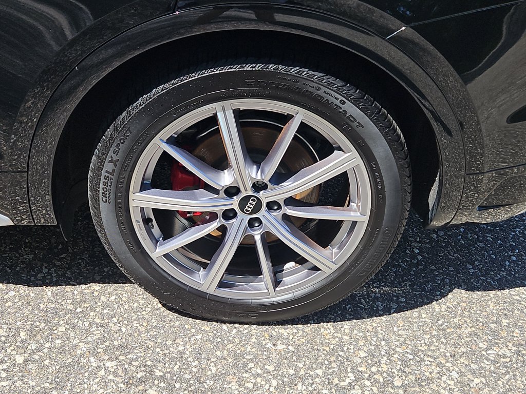 Certified 2023 Audi SQ5 Premium Plus w/ Premium Plus Package AWD/4WD image 8