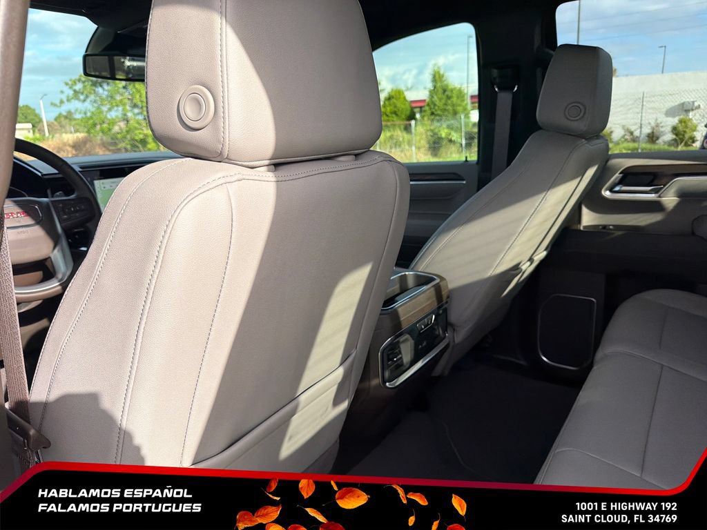 Used 2026 GMC Sierra 1500 SLT w/ SLT Premium Plus Package AWD/4WD image 30