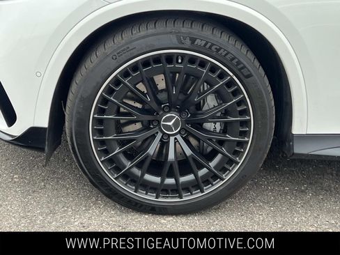 Used 2024 Mercedes-Benz GLC 43 AMG 4MATIC image 10