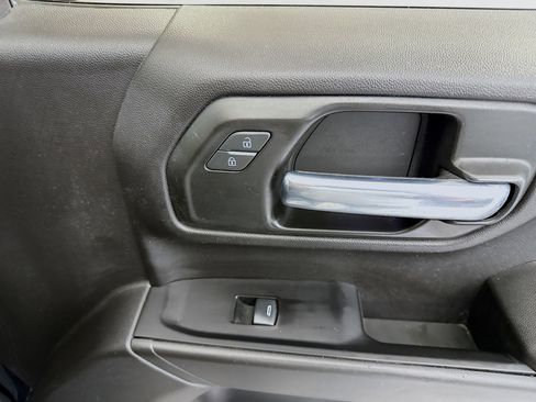 Used 2022 Chevrolet Silverado 1500 Custom image 29