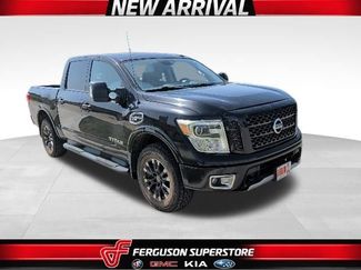 Used 2017 Nissan Titan PRO-4X AWD/4WD 360° Tour
