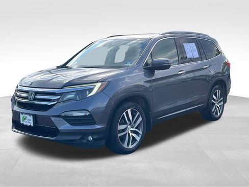 Used 2016 Honda Pilot Touring image 4