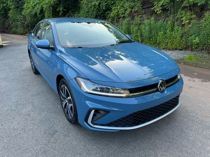 New 2025 Volkswagen Jetta SE