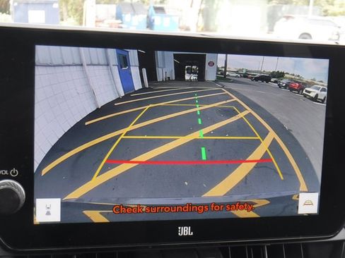 Used 2023 Toyota RAV4 XLE Premium image 35