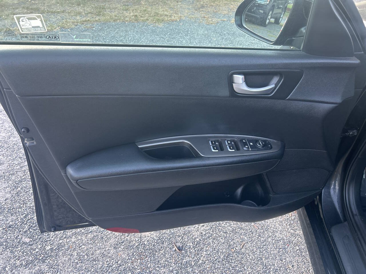 Used 2020 Kia Optima LX FWD image 10