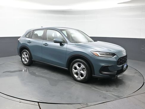Used 2024 Honda HR-V LX image 8
