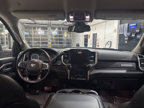 Used 2024 RAM 2500 Laramie AWD/4WD image 34