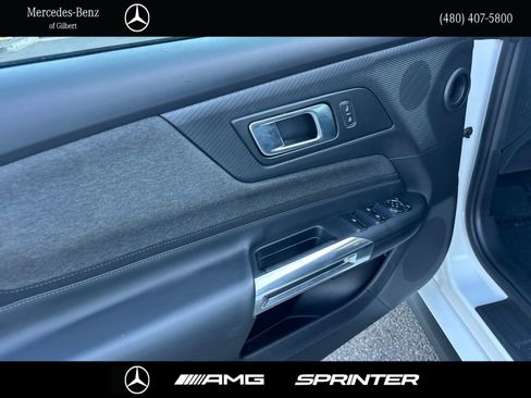 Used 2025 Ford Mustang Convertible RWD image 12