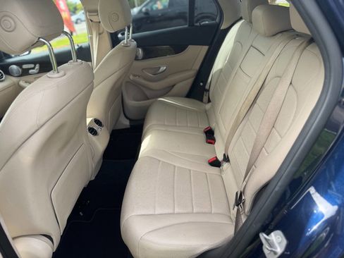 Used 2016 Mercedes-Benz GLC 300 4MATIC image 7