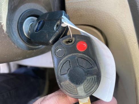 Used 2008 Ford Fusion SE image 44