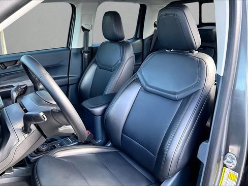 Used 2024 Ford Maverick Lariat w/ Black Appearance Package image 24