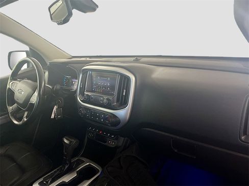 Used 2020 Chevrolet Colorado ZR2 w/ ZR2 Dusk Special Edition image 28