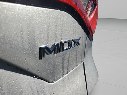 Certified 2026 Acura MDX FWD w/ Technology Package image 11