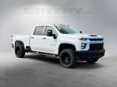 Used 2022 Chevrolet Silverado 2500 Custom w/ Custom Value Package AWD/4WD image 2